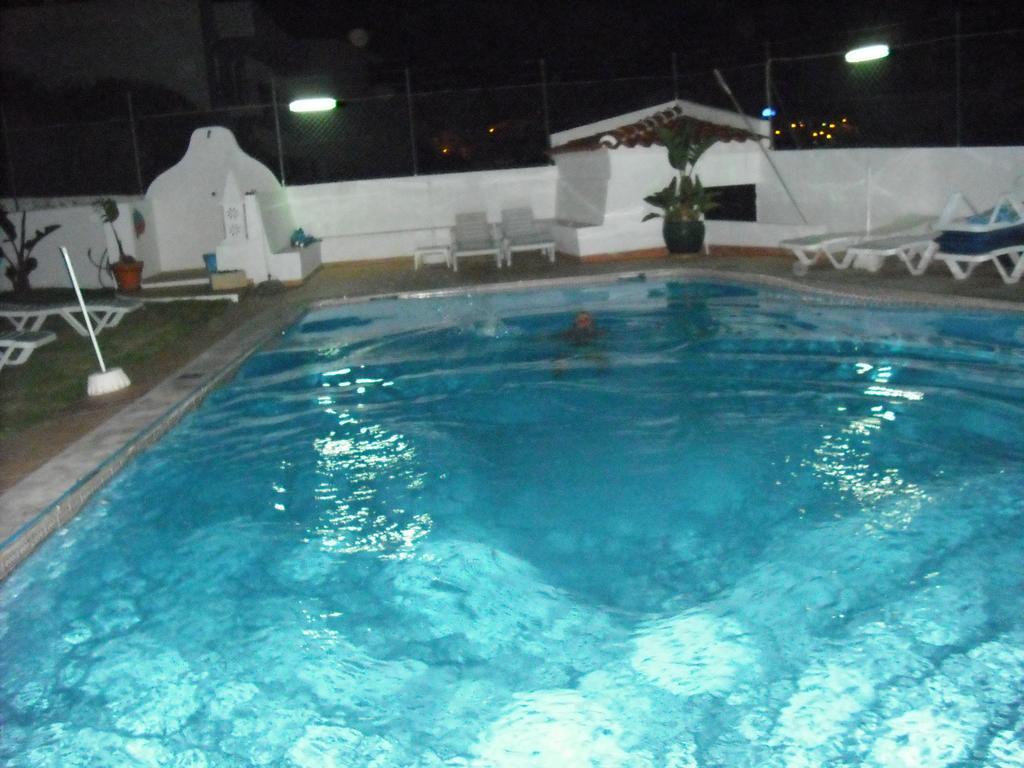 Apartamentos Rainha D. Leonor - Al Αλμπουφέιρα Εξωτερικό φωτογραφία