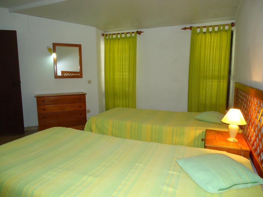 Apartamentos Rainha D. Leonor - Al Αλμπουφέιρα Εξωτερικό φωτογραφία